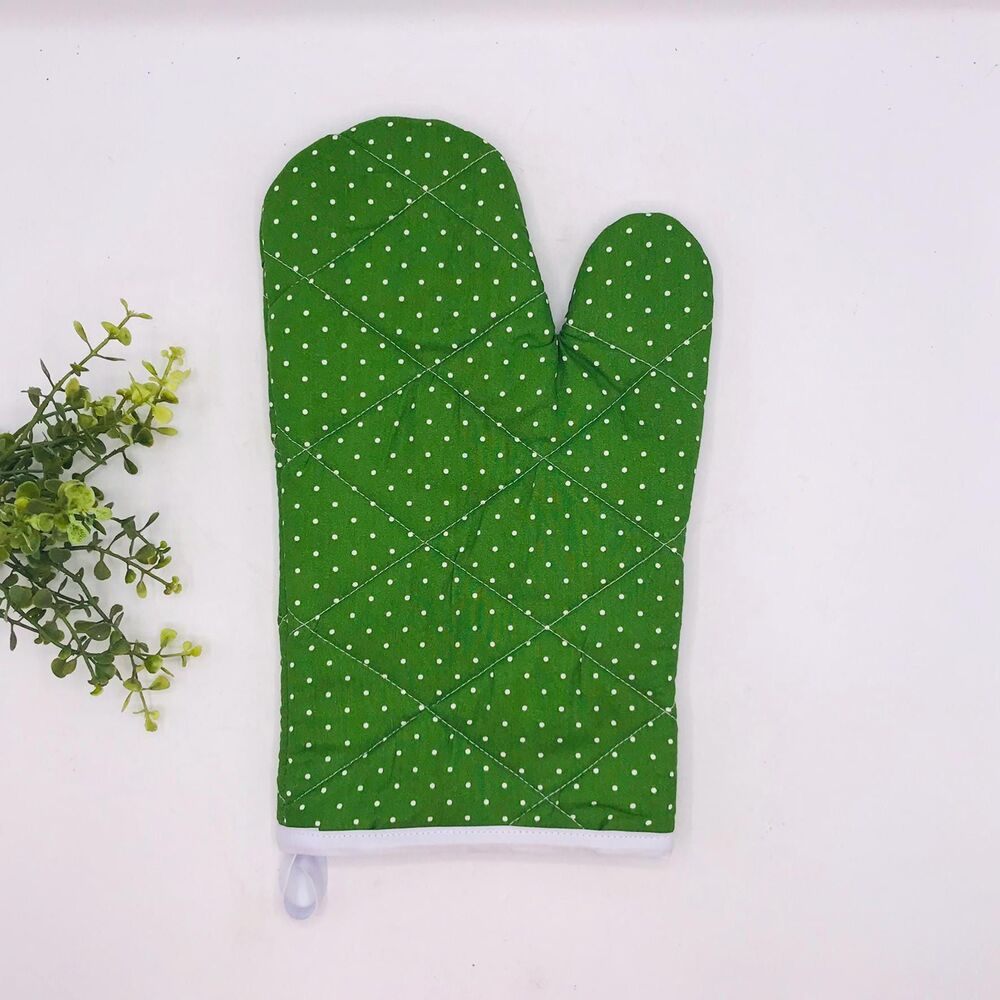 Oven Mitt: Green Polka Dots With White Trim Baking Mitt Gift Cottage